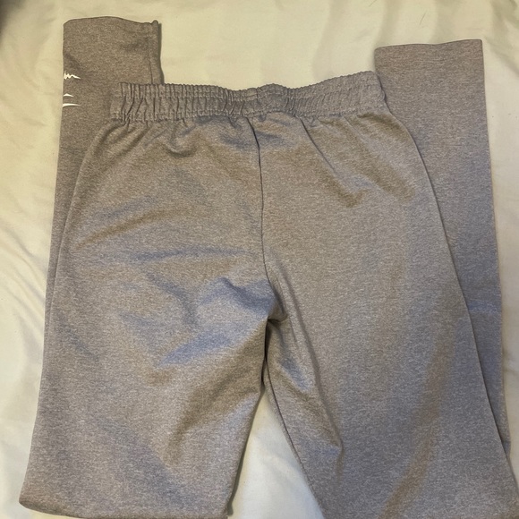 Gymshark Ark Grey leggings - Picture 7 of 8